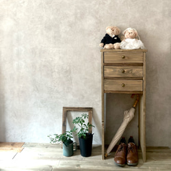 チェスト アンティーク風 玄関収納 木製 かわいい四つ脚 3段