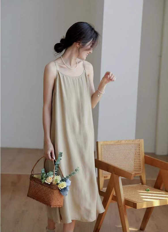 【新作黒色】シルクタッチインナーワンピース　丈選べる【春秋】ブラック/黒 8枚目の画像