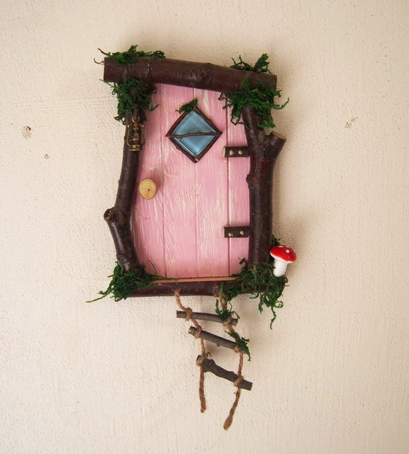 【妖精の扉】可愛い妖精が訪れるフェアリードア　壁付けタイプ　ピンク-1 1枚目の画像
