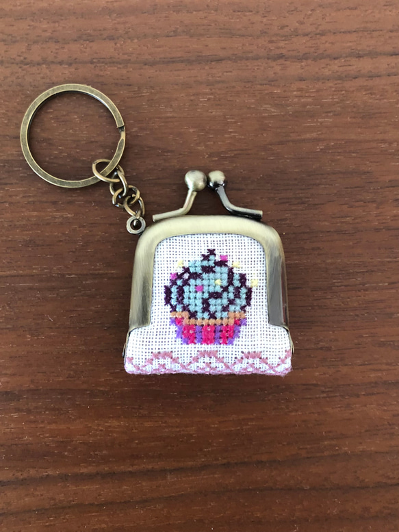 COACH ペパーミント・パティ　キーホルダー　新品 NWT Coach x Peanuts 75th Peppermint Patty Leather Green Bag