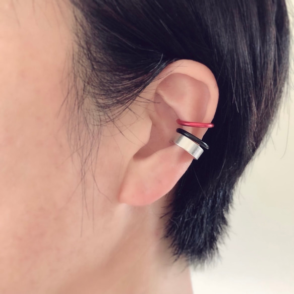 《選べる10色》カラーイヤーカフ 8枚目の画像