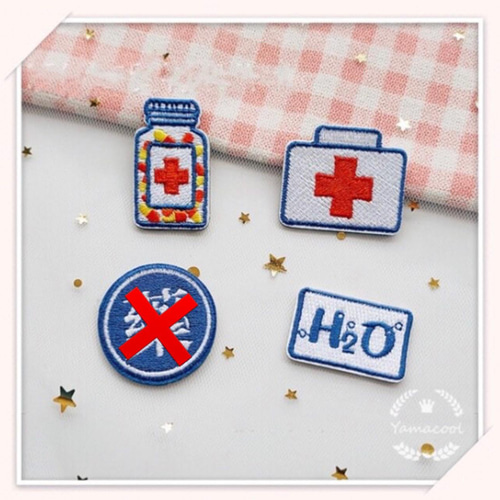 XQ05 スマホ手帳シール/刺繍アイロンワッペン 両用 薬 3枚入