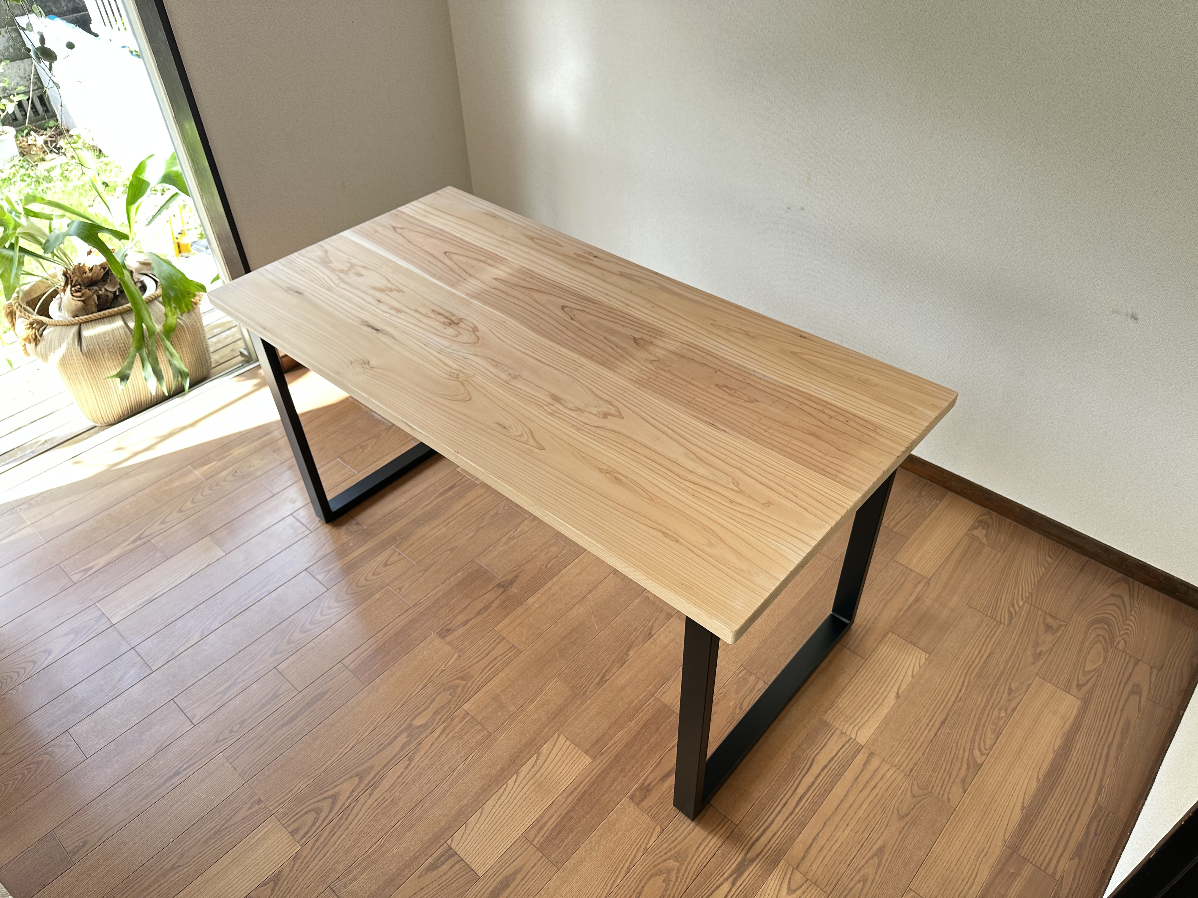 ★大人気★ 納期1週間【幅160x74】杉無垢材テーブル ※天板のサイズと色をお選び頂けます