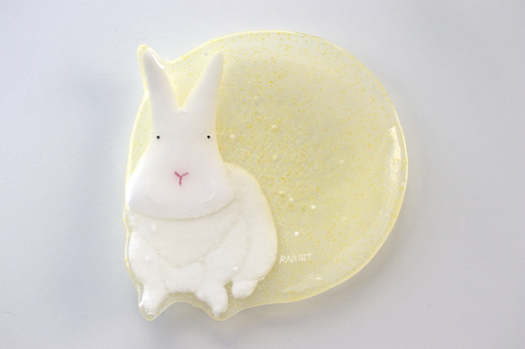 【ガラス】動物小皿 白ウサギ 黄色 1枚目の画像