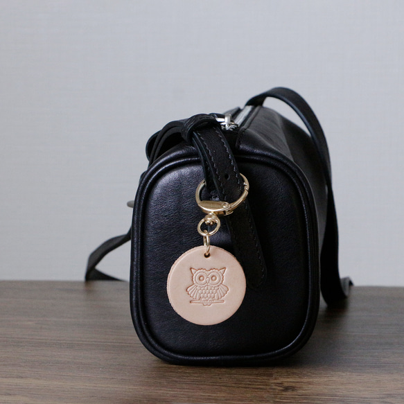 身軽可愛い本革ショルダーバッグ斜め掛けショルダーポシェット　 4枚目の画像