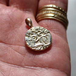 Ancient Indian Coin Charm / K10, K18, PT900 3枚目の画像