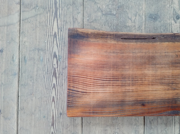 【木製看板製作】 一枚板 天然唐松 / 自然塗装 25cm×46cm 7枚目の画像