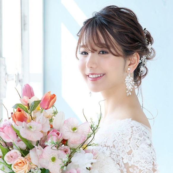 イネスイヤリング/ピアスTE-09|小枝 リーフ 花 フラワー 結婚式 ウエディング 大ぶり パーティー 披露宴 花嫁 3枚目の画像