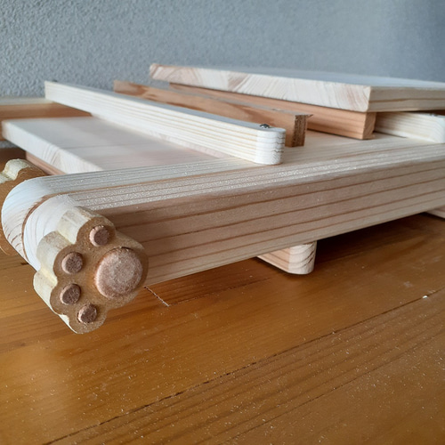 飾り棚 受注生産です 折りたたみ出来る小物3段シェルフ 肉球付 観葉