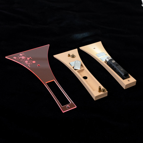 LED内蔵アクリル津軽三味線撥（バランス変更可能）桜刻印 USB充電