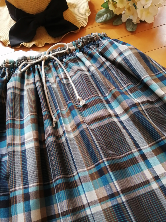 大きなチェックがかわいいスカート♪フリーサイズ　グレーブルー 4枚目の画像