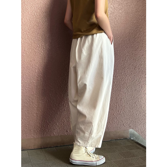 RATA❤️2色有❤️サイズ選べる❤️国産岡山ホワイト＆ブラックデニム❤️ゆったりボリュームサーカスパンツ❤️柔らか素材 13枚目の画像