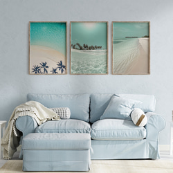 【お得な3枚セット】夏の海の風景写真ポスター　青い海やビーチパラソル　インテリアポスターA4サイズ〜 1枚目の画像