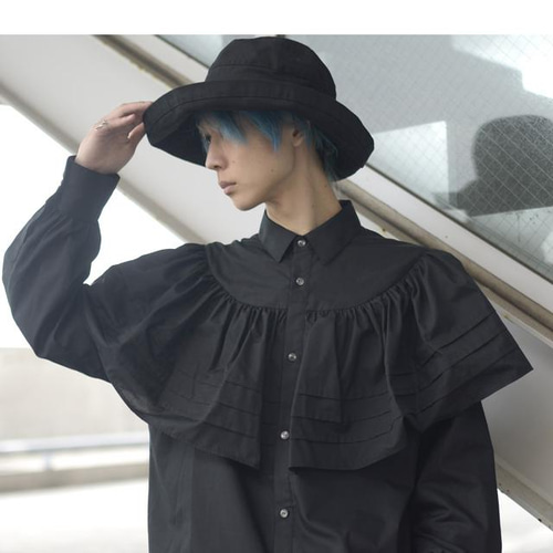 メンズ フリル シャツ モノトーン 春 秋 ラッフルカラー風プリーツフリル付きドレスシャツ | メンズ