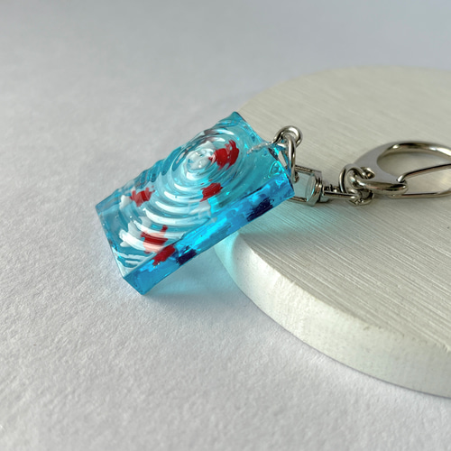 金魚の波紋キーホルダー☆再販8 / レジン / 和風 / 浴衣 その他 金魚の波紋キーホルダー☆再販8 / レジン / 和風 / 浴衣 その他