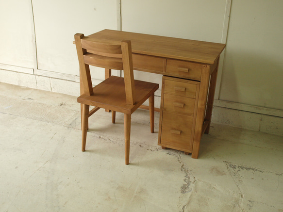 勉強机 学習机 PC台 ワークデスク チェスト付 無垢 モミの木 横100cm