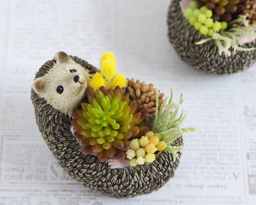ハリネズミ☆フェイク多肉の寄せ植え風アレンジ 多肉植物 el flowers