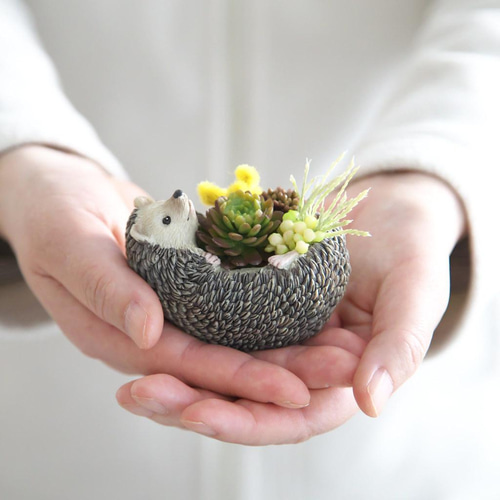 ハリネズミ☆フェイク多肉の寄せ植え風アレンジ 多肉植物 el flowers