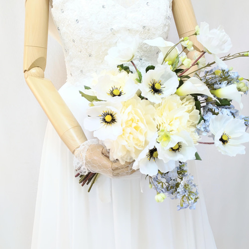 ウエディングクラッチブーケ(ふわっとアネモネ) ブートニア込み