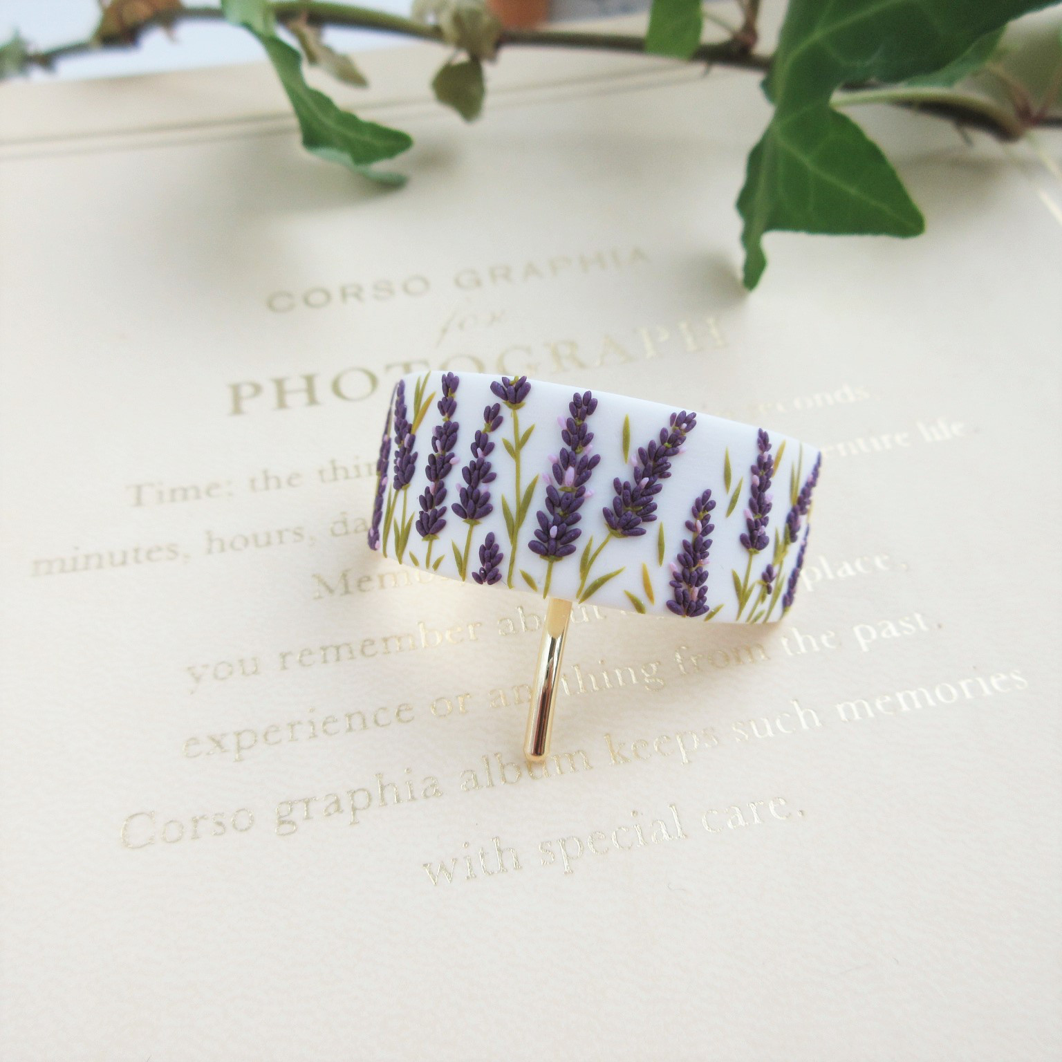 受注制作】ラベンダーのポニーフック。「Creema限定」ポリマークレイ  