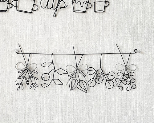 まっすぐガーランド大＊ワイヤークラフト ガーランド にこちゃん 通販