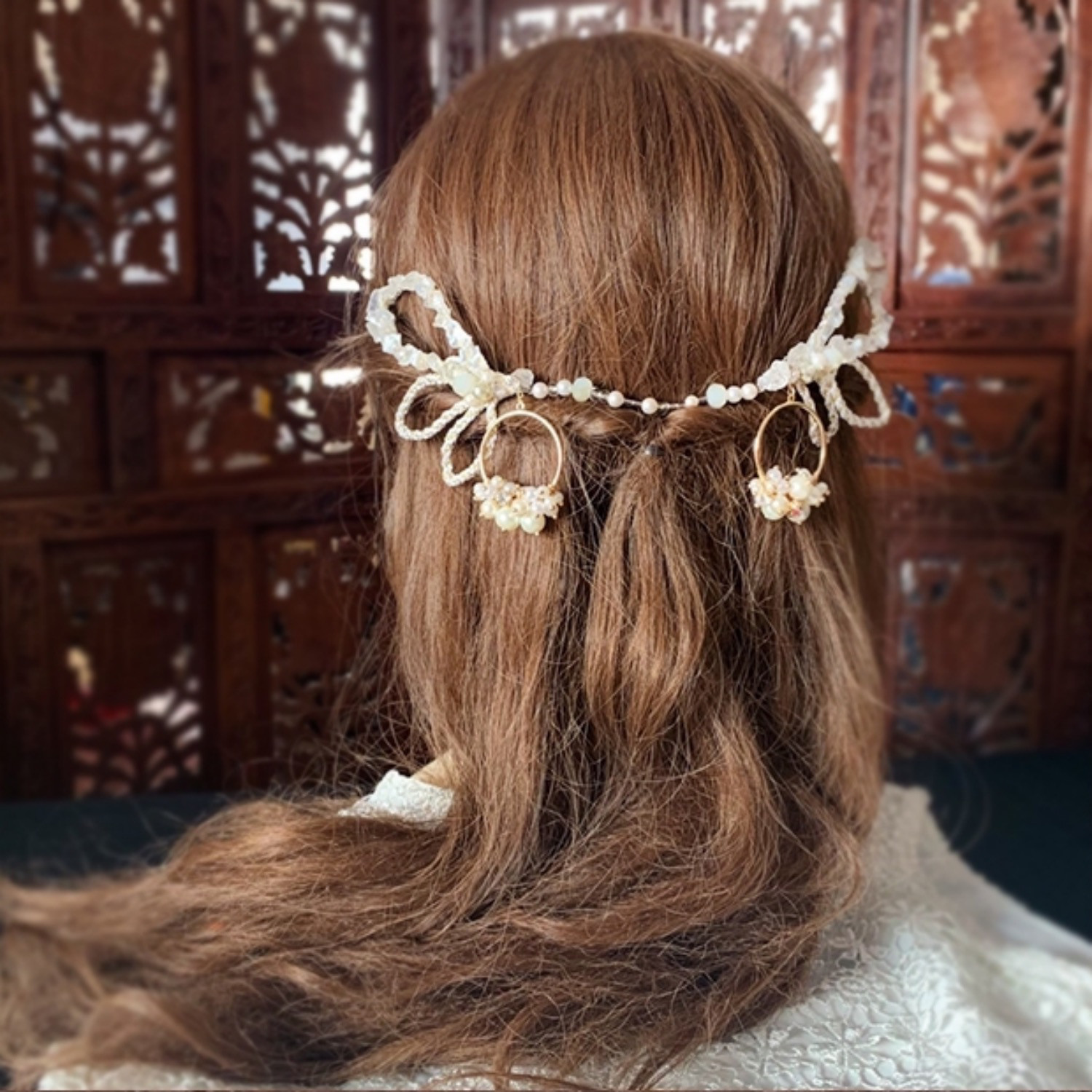 【送料無料】結婚式　ウェディング　ヘッドドレス　髪飾り　美羽ビジュー飾り　Joliment s'envoler