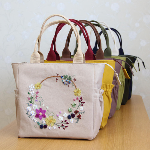 お出かけバック　ベージュ系刺繍 4571651620825-01_600x.jpg?v=