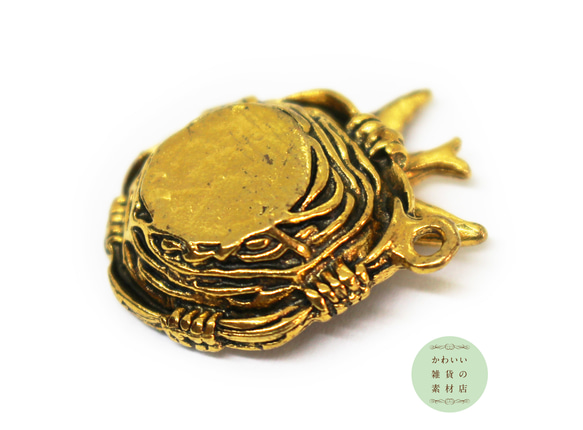 【再販】模造パールを卵に模した鳥の巣の立体チャーム（ツバメ/アンティークゴールド/金古美）2個セット #C-0094 3枚目の画像