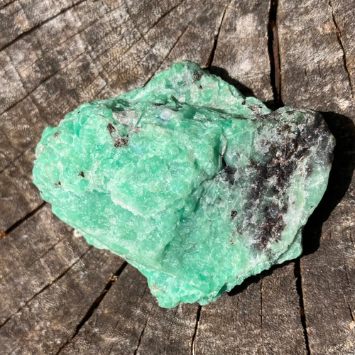 雲南エメラルド 文山祖母緑 グリーンベリル 原石 天然石 stonetatsuya 