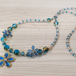 花シリーズ　青い花　ビーズ　ネックレス　 4枚目の画像
