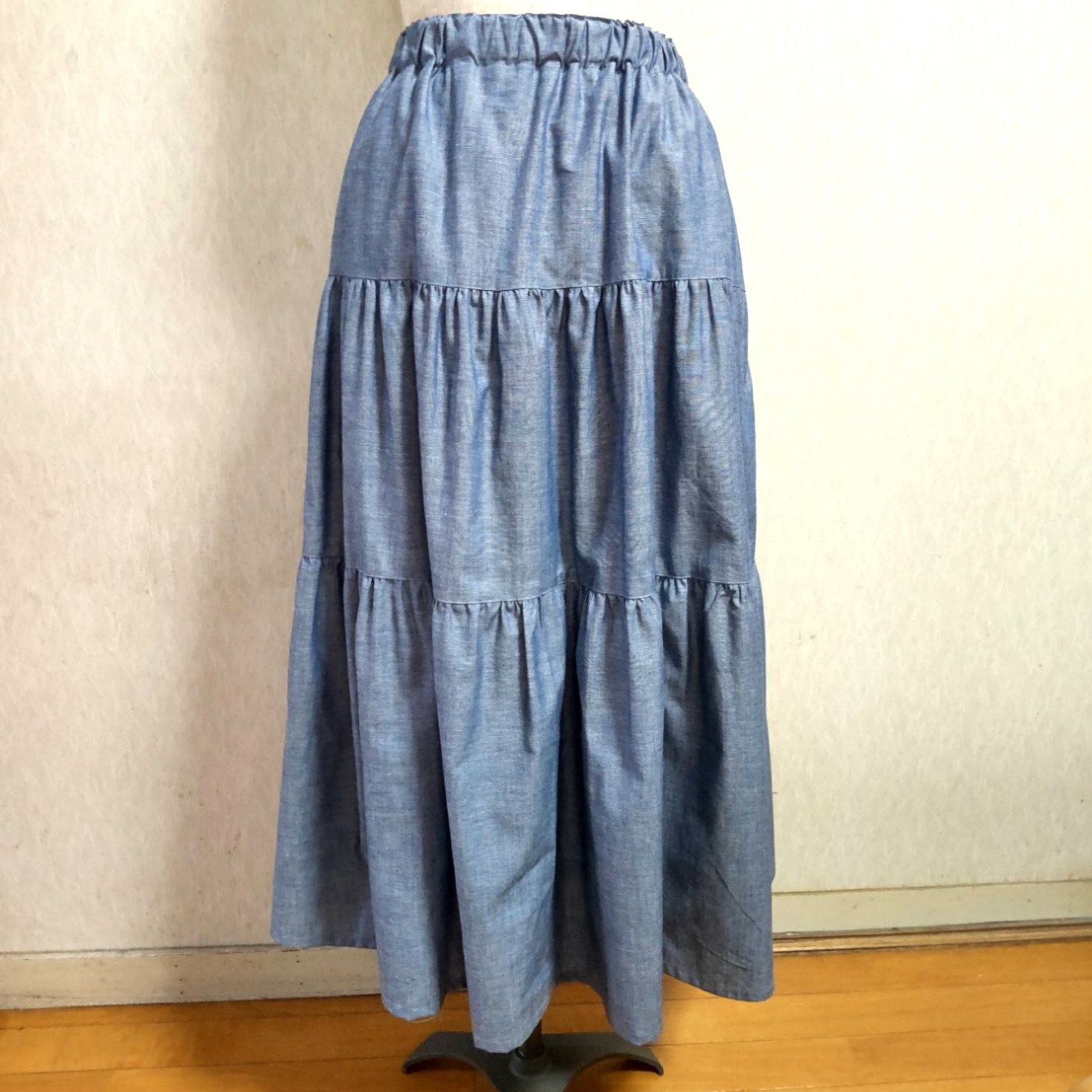 コットンスカート  ティアードスカート　ダンガリースカート(裏地付き)ロングスカートネイビー ブルー  青  綿フリー