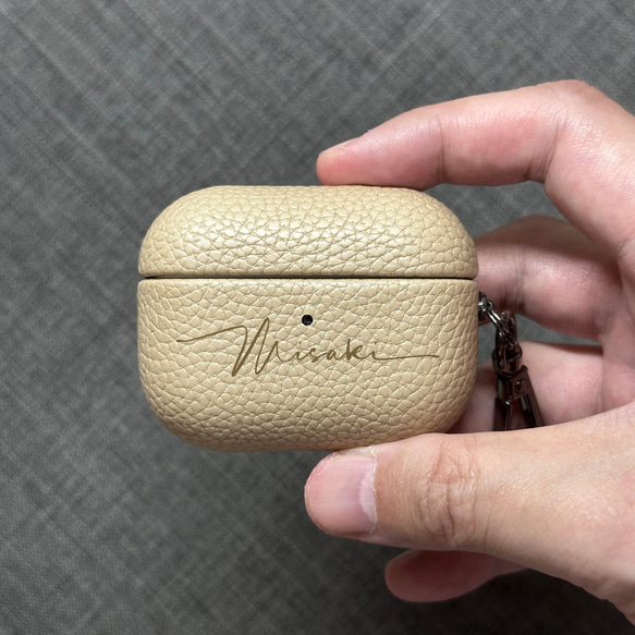 時尚 AirPods / Airpods Pro 保護殼，相容於無線充電，刻字，皮革，全保護殼 第6張的照片