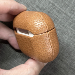 時尚 AirPods / Airpods Pro 保護殼，相容於無線充電，刻字，皮革，全保護殼 第17張的照片