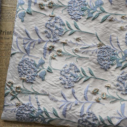 ブルータンポポの花柄 ジャカード織りの生地 [2739] 1枚目の画像