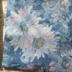 油絵感の花柄 ジャカード織りのブルー厚い生地 [2659] 1枚目の画像