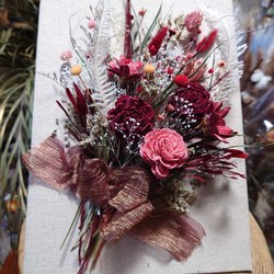 Creema 限定❤︎壁飾りに花束ウッドホワイトスタンドアレンジ❤︎レッド系クリスマスに人気❤︎ 7枚目の画像