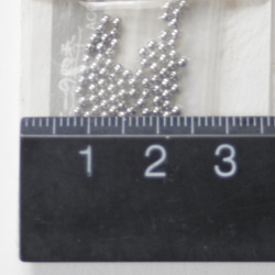 【１袋】 ビーズ　メタル　極小　1.5mm　アンティークシルバーカラー　パーツ   O-0004 2枚目の画像