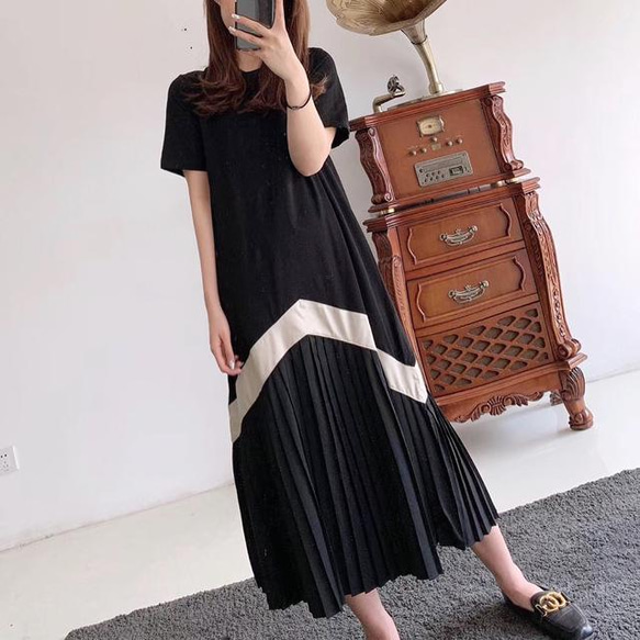hotori　ブラック　上品　ワンピース　ロングワンピース　スカート　プリーツ　半袖 3枚目の画像