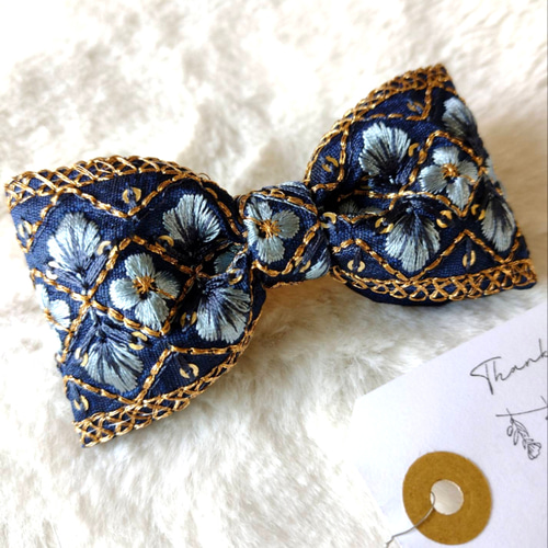 大人可愛いリボン半月アーチバナナクリップ☆レース刺繍リボン×ミンク