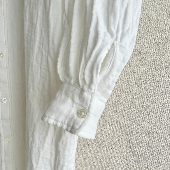 マシュマロ3重ガーゼ・ギャザーシャツワンピース 　スキッパー ボリューム袖　オフホワイト 16枚目の画像