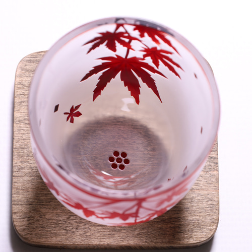 もみじのぐい呑みグラス－赤紅葉 おちょこ・ぐい呑み・徳利 enSo-glass