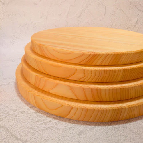 ひのきの丸型まな板 HIMARI -ひまり- 20〜27cmまでサイズオーダー