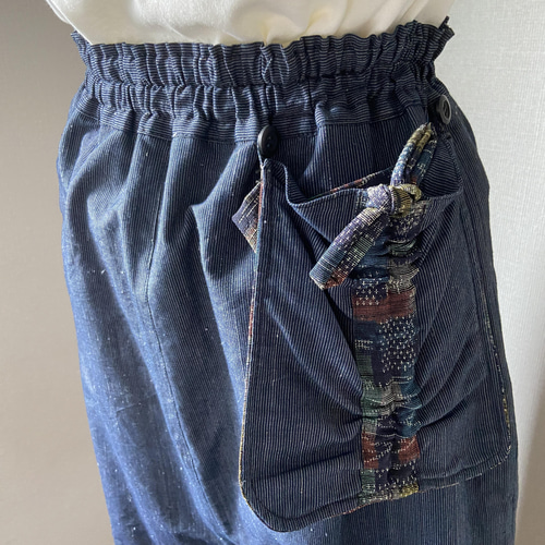 着物リメイク　レディースサルエルパンツ　綿絹紬 着物リメイク レディースサルエルパンツ 綿 絹紬 ブルー 紺色