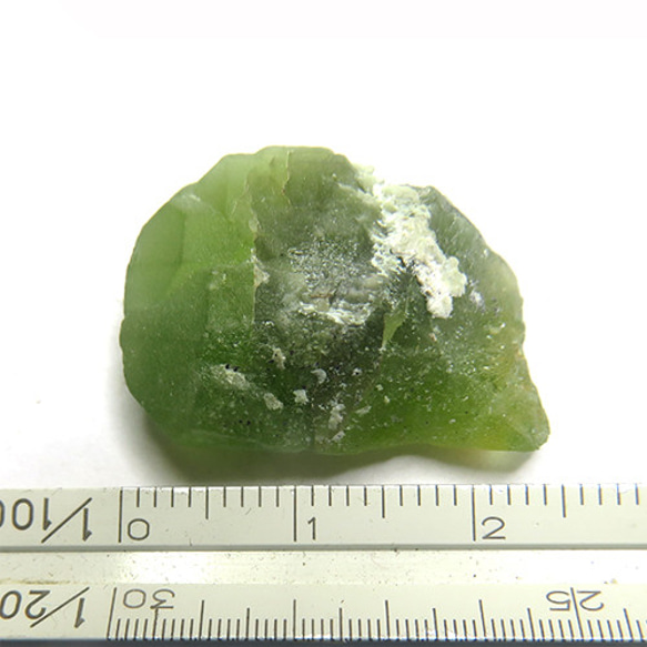 【現品限り】 ペリドット 原石 31ct ルース 結晶 天然石 trg218 