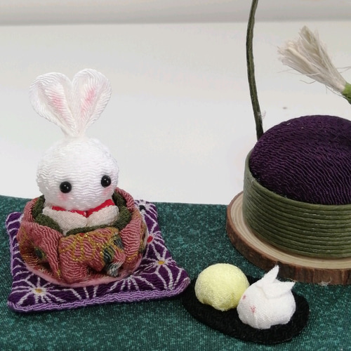 お月見の吊るし飾り 】ちりめん細工 うさぎ 秋の味覚 輪飾り さげもん