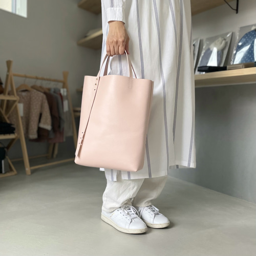 2025再販』2WAYハンドル 牛シュリンクレザーのトートバッグ