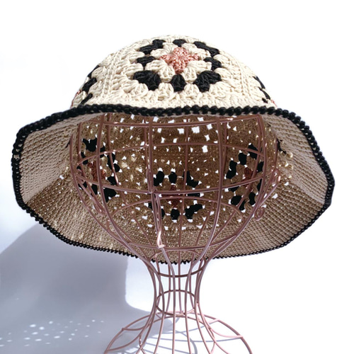 クロシェハット】かぎ針編みのクロシェ バケットハット ベージュ