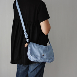 【再販】デニムフラップショルダーバッグ ポシェット 小さい鞄 ヌメ革 かるいかばん B-255 7枚目の画像