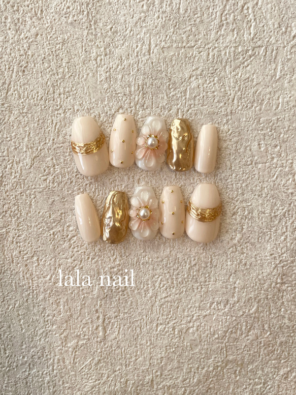 ネイルチップ ぷっくりフラワーネイル ネイルチップ（つけ爪） lala