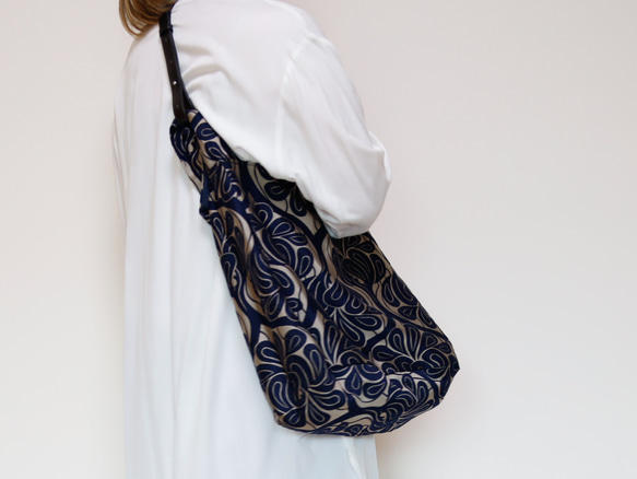 REGISTAR [考文特花園] Marche bag 手提包，可選手柄 收銀包形狀的時尚包 第5張的照片